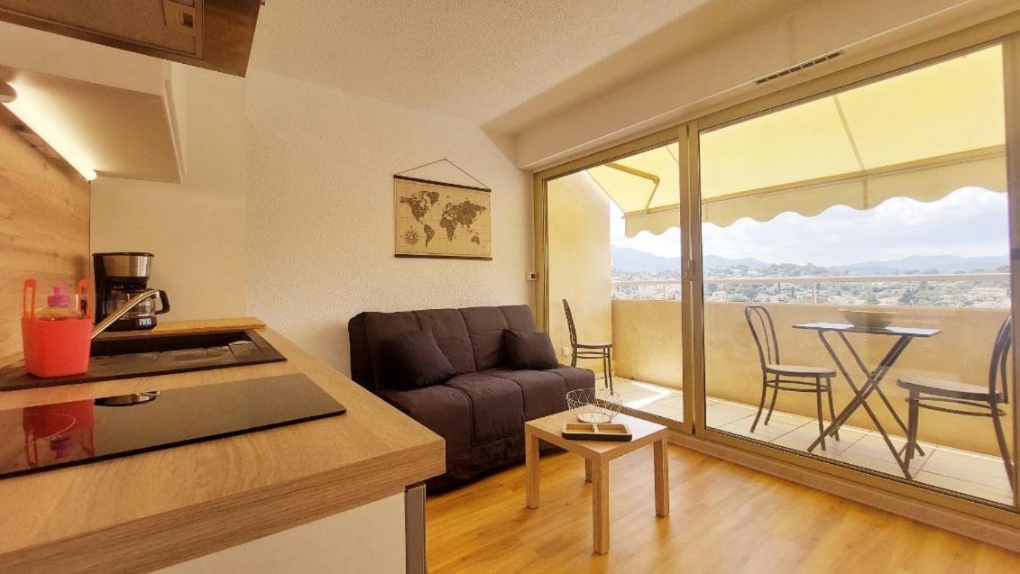 Studio Chez Nanie Residence Le Concorde Cannes Marina Mandelieu Zewnętrze zdjęcie